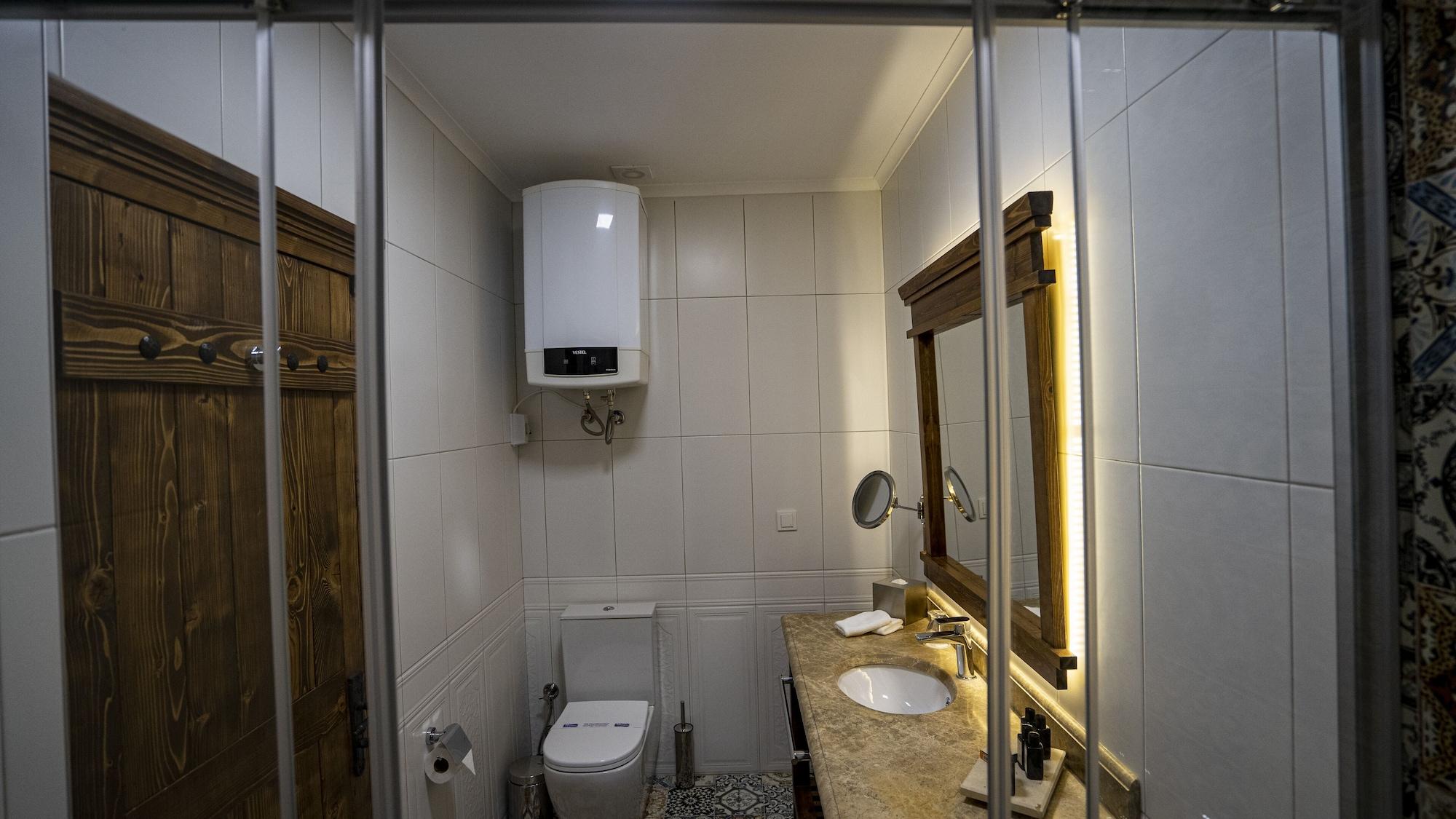 Villa Pietra Butik Otel ไอวาลิค ภายนอก รูปภาพ