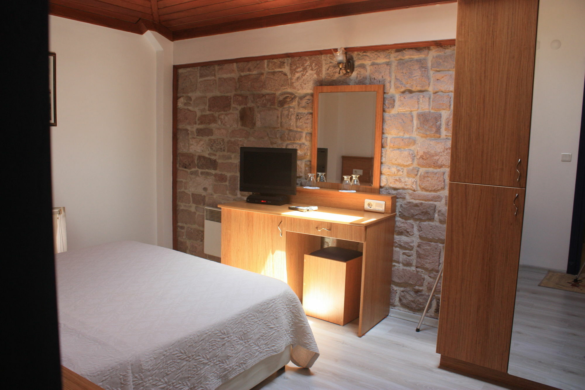 Villa Pietra Butik Otel ไอวาลิค ภายนอก รูปภาพ